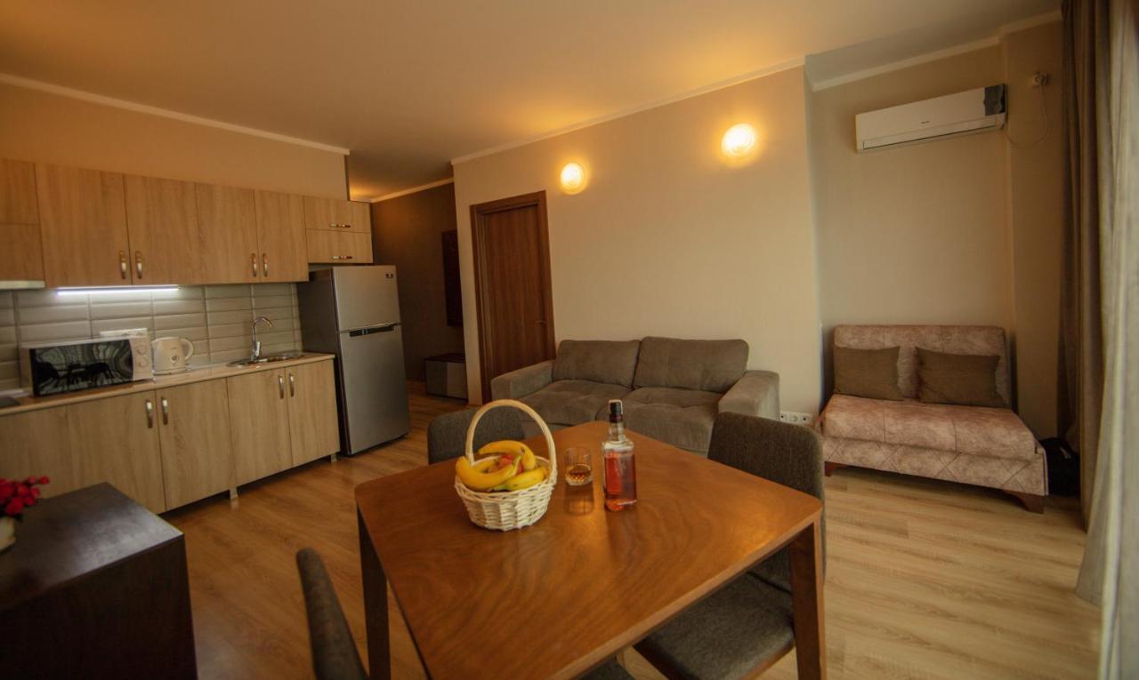Tower Apartments Batumi Eksteriør bilde