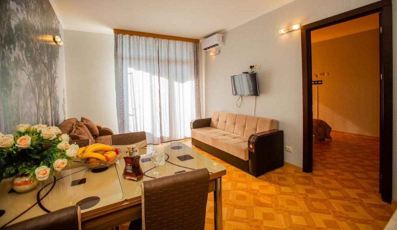 Tower Apartments Batumi Eksteriør bilde