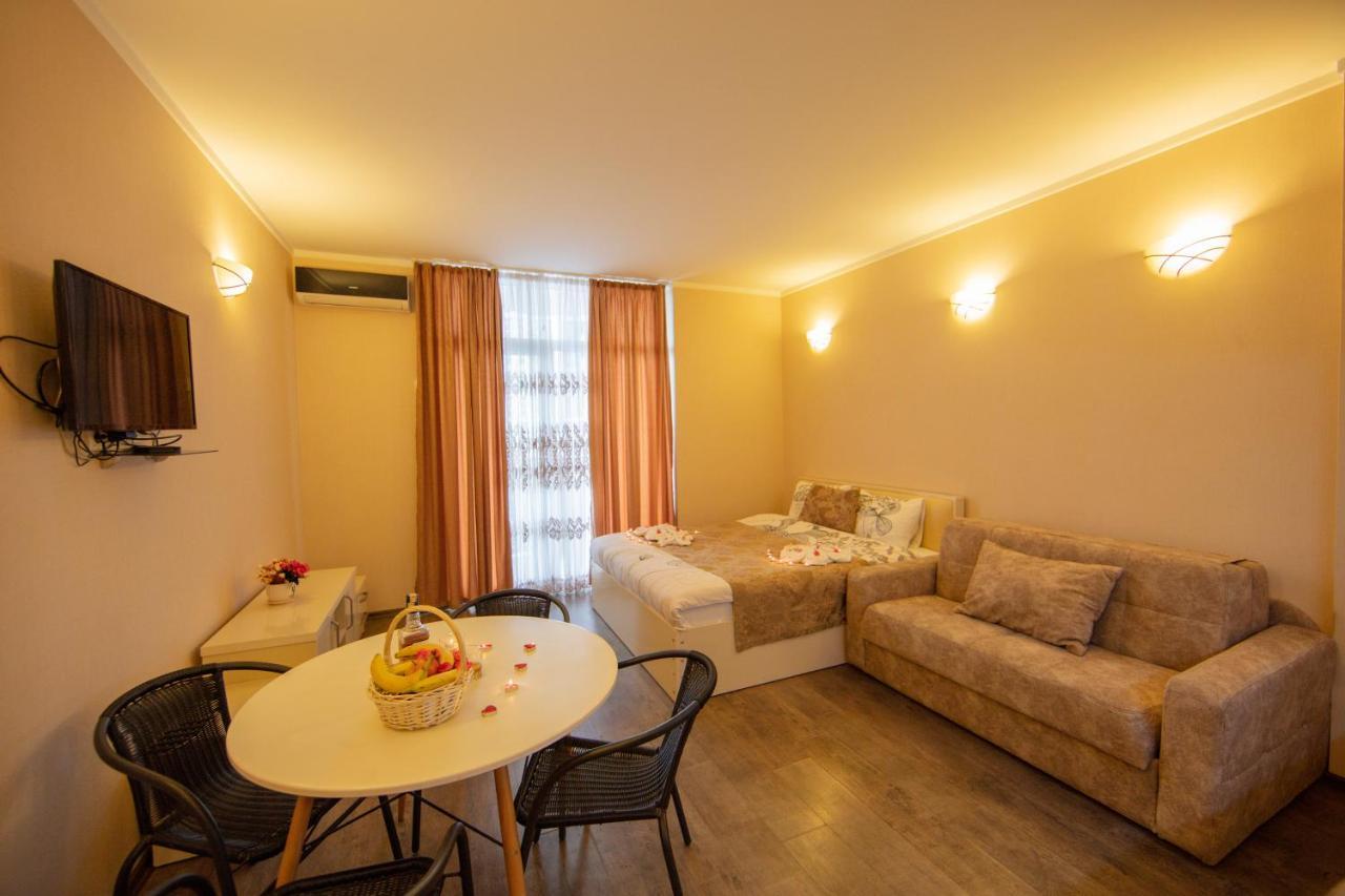 Tower Apartments Batumi Eksteriør bilde