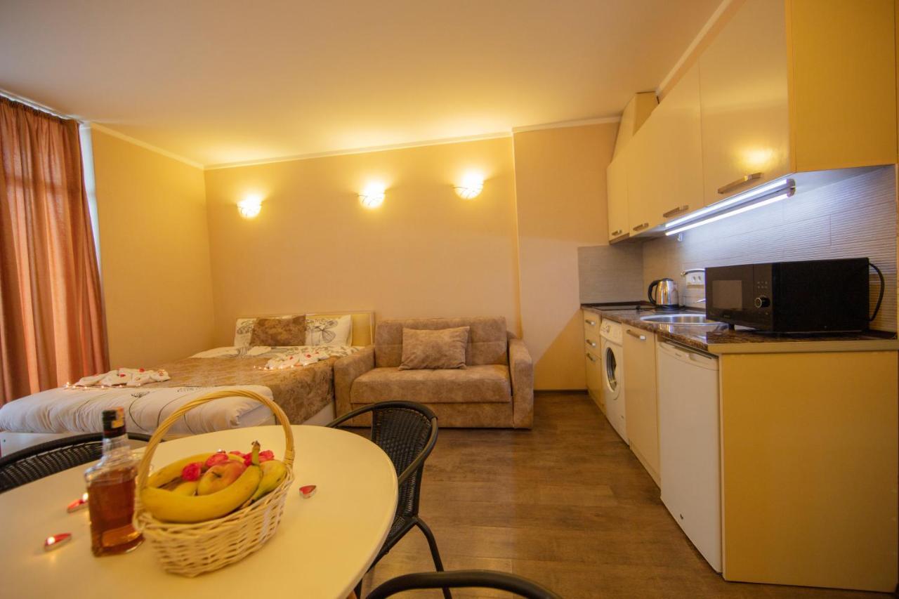 Tower Apartments Batumi Eksteriør bilde