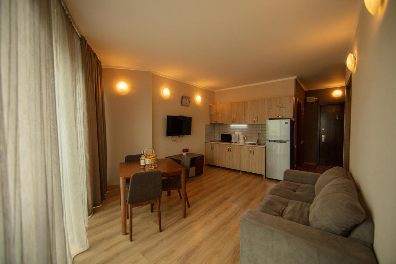 Tower Apartments Batumi Eksteriør bilde